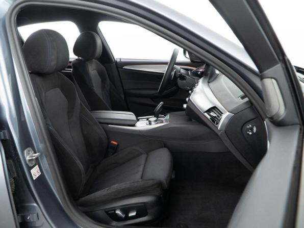 BMW 5 серии VII (G30/G31/G38) с пробегом 2020 года, цена 3 499 999 рублей, 124912 км, седан, Автокод Объявления