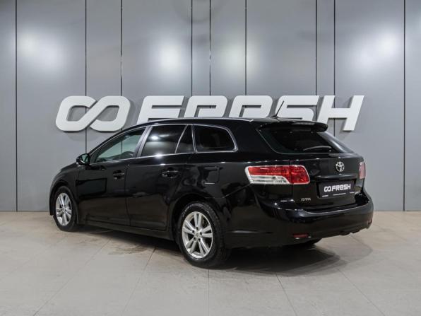Toyota Avensis III с пробегом 2010 года, цена 1 099 000 рублей, 198850 км, универсал, Автокод Объявления