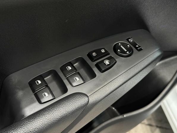 Hyundai Solaris II Рестайлинг с пробегом 2020 года, цена 1 570 000 рублей, 27697 км, седан, Автокод Объявления