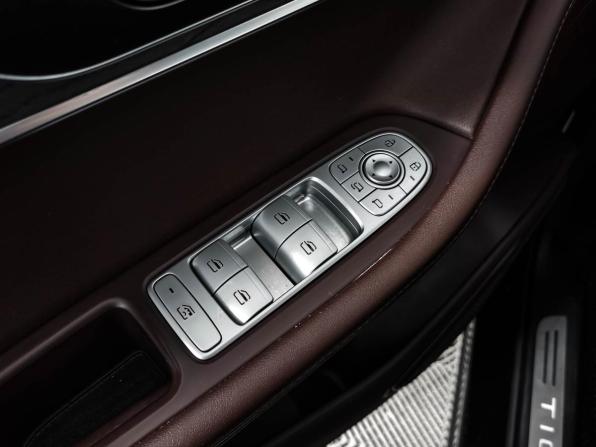 Chery Tiggo 8 Pro Plug-in Hybrid с пробегом 2023 года, цена 2 550 000 рублей, 47810 км, внедорожник, Автокод Объявления