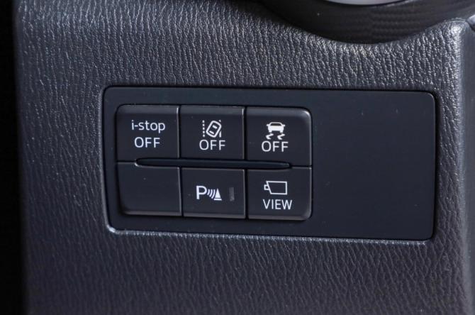 Mazda 2 III (DJ) Рестайлинг с пробегом 2021 года, цена 1 469 000 рублей, 28000 км, хэтчбек, Автокод Объявления