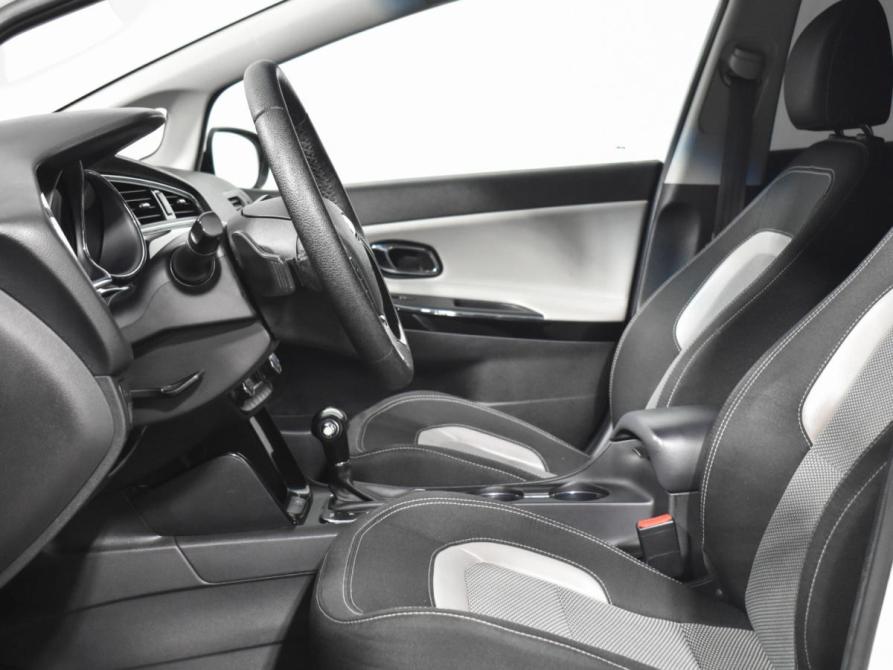 Kia Ceed II Рестайлинг Санкт-Петербург  - изображение 11