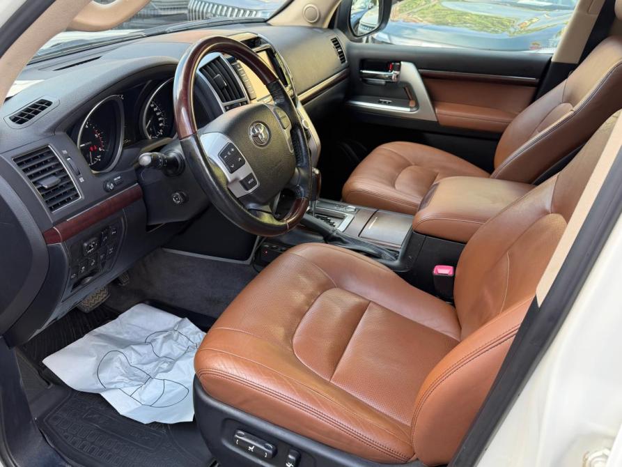 Toyota Land Cruiser 200 Series Рестайлинг 1 Санкт-Петербург  - изображение 7