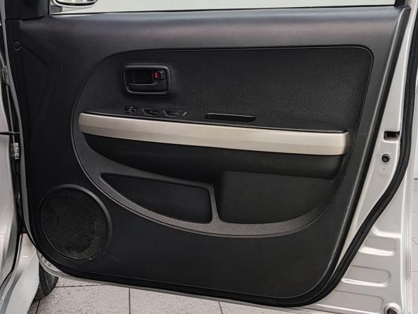 Toyota Ist I с пробегом 2003 года, цена 490 000 рублей, 200000 км, хэтчбек, Автокод Объявления