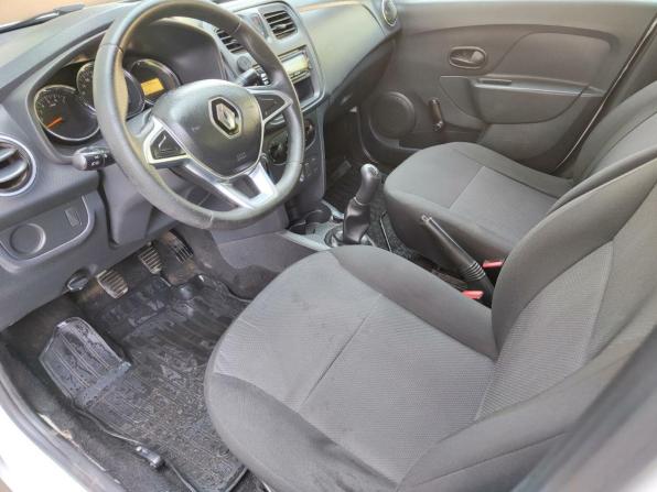 Renault Logan II Рестайлинг с пробегом 2020 года, цена 590 000 рублей, 211001 км, седан, Автокод Объявления