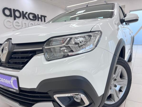 Renault Logan II Рестайлинг с пробегом 2021 года, цена 1 290 000 рублей, 47851 км, седан, Автокод Объявления