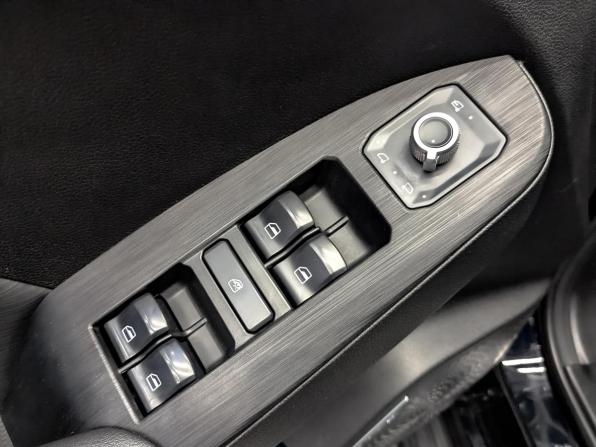Haval Jolion I с пробегом 2023 года, цена 1 870 000 рублей, 61543 км, внедорожник, Автокод Объявления