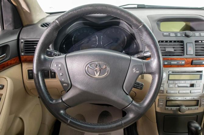 Toyota Avensis II с пробегом 2005 года, цена 749 000 рублей, 283000 км, седан, Автокод Объявления