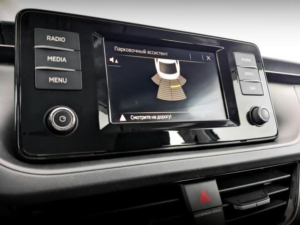 Skoda Rapid II с пробегом 2021 года, цена 1 716 000 рублей, 52946 км, лифтбек, Автокод Объявления