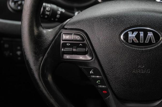 Kia Ceed II с пробегом 2013 года, цена 799 000 рублей, 212000 км, хэтчбек, Автокод Объявления