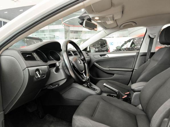 Volkswagen Jetta VI Рестайлинг с пробегом 2015 года, цена 1 050 000 рублей, 152320 км, седан, Автокод Объявления