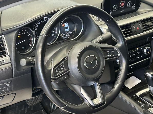 Mazda 6 III (GJ) Рестайлинг с пробегом 2018 года, цена 2 040 000 рублей, 119264 км, седан, Автокод Объявления