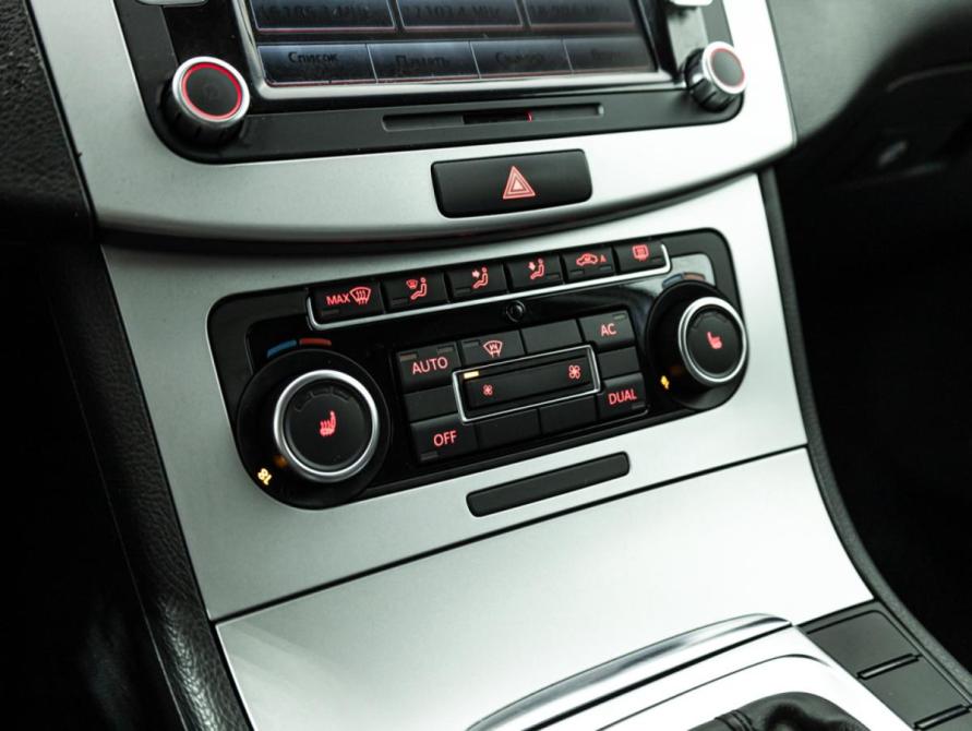 Volkswagen Passat B7 Санкт-Петербург  - изображение 15
