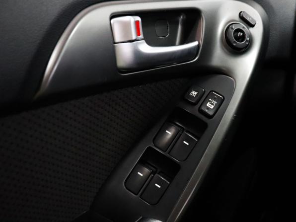 Kia Cerato II с пробегом 2011 года, цена 1 039 000 рублей, 130149 км, седан, Автокод Объявления