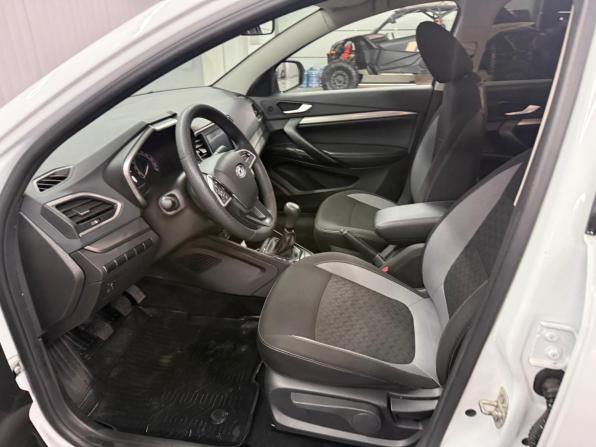 Lada (ВАЗ) Vesta I Рестайлинг (NG) с пробегом 2024 года, цена 1 247 000 рублей, 40600 км, седан, Автокод Объявления