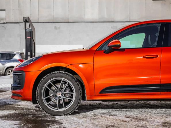 Porsche Macan I Рестайлинг 2 с пробегом 2022 года, цена 6 990 000 рублей, 81202 км, внедорожник, Автокод Объявления