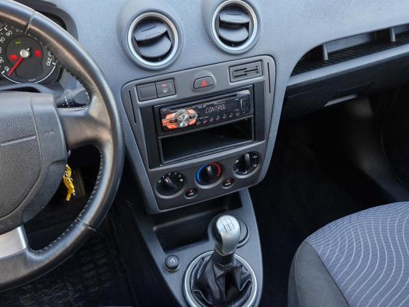 Ford Fusion I Рестайлинг с пробегом 2008 года, цена 588 000 рублей, 127991 км, хэтчбек, Автокод Объявления