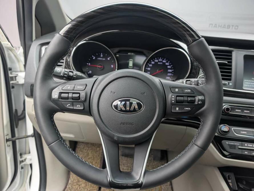 Kia Carnival III Москва  - изображение 10