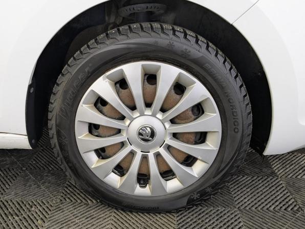 Skoda Rapid I Рестайлинг с пробегом 2019 года, цена 1 485 000 рублей, 40553 км, лифтбек, Автокод Объявления