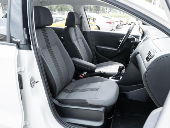 Volkswagen Polo V Рестайлинг с пробегом 2016 года, цена 1 166 000 рублей, 147443 км, седан, Автокод Объявления