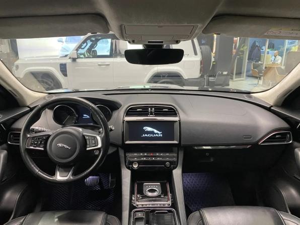 Jaguar F-Pace I с пробегом 2018 года, цена 2 099 000 рублей, 167116 км, внедорожник, Автокод Объявления