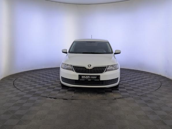 Skoda Rapid I Рестайлинг с пробегом 2019 года, цена 1 299 000 рублей, 134689 км, лифтбек, Автокод Объявления