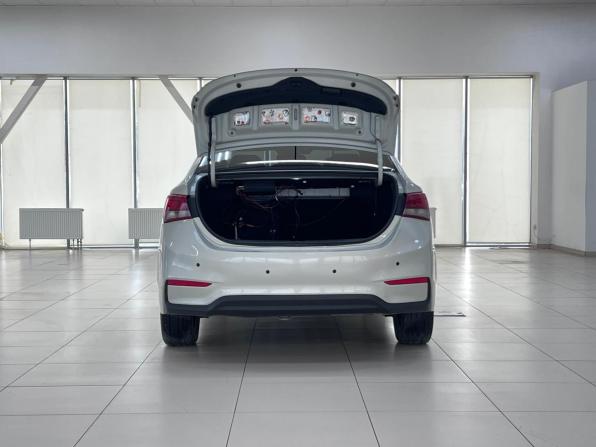 Hyundai Solaris II с пробегом 2019 года, цена 1 394 000 рублей, 106148 км, седан, Автокод Объявления
