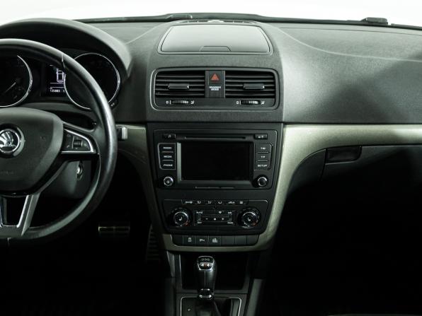 Skoda Yeti I Рестайлинг с пробегом 2014 года, цена 1 149 777 рублей, 125878 км, внедорожник, Автокод Объявления