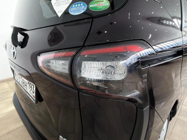 Toyota Sienta II с пробегом 2017 года, цена 1 550 000 рублей, 107000 км, минивэн, Автокод Объявления