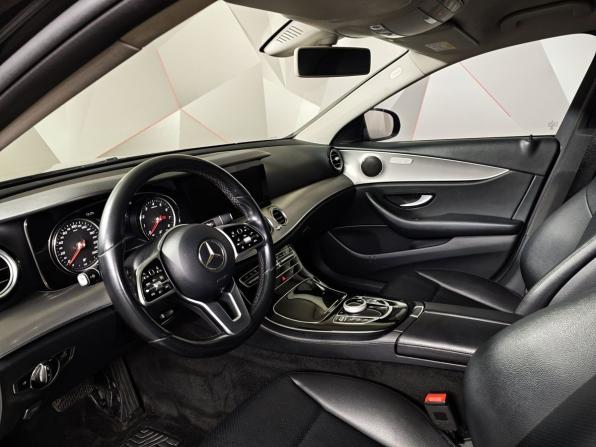 Mercedes-Benz E-Класс V (W213 S213 C238) с пробегом 2018 года, цена 2 055 000 рублей, 211105 км, седан, Автокод Объявления