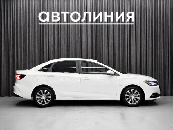Chevrolet Monza II с пробегом 2022 года, цена 1 399 000 рублей, 37000 км, седан, Автокод Объявления