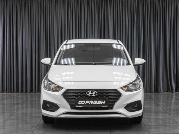 Hyundai Solaris II с пробегом 2019 года, цена 1 229 000 рублей, 62114 км, седан, Автокод Объявления