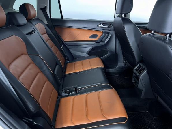 Volkswagen Tiguan II с пробегом 2018 года, цена 2 459 000 рублей, 71133 км, внедорожник, Автокод Объявления