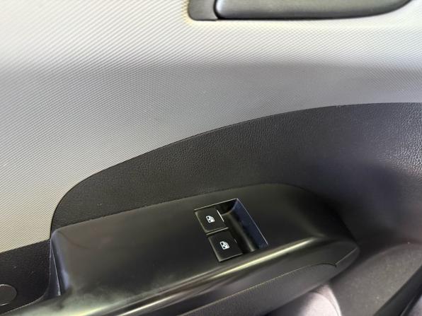 Chevrolet Aveo II с пробегом 2012 года, цена 720 000 рублей, 200501 км, седан, Автокод Объявления