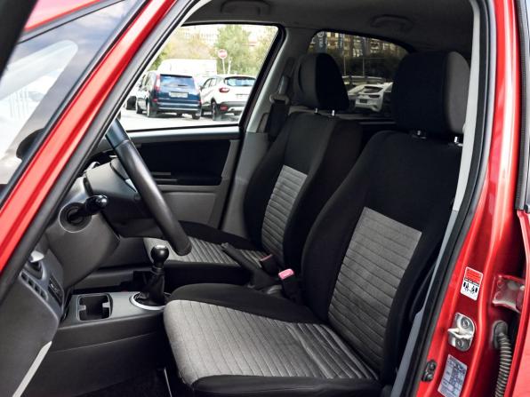 Suzuki SX4 I (Classic) Рестайлинг с пробегом 2011 года, цена 619 000 рублей, 331073 км, хэтчбек, Автокод Объявления