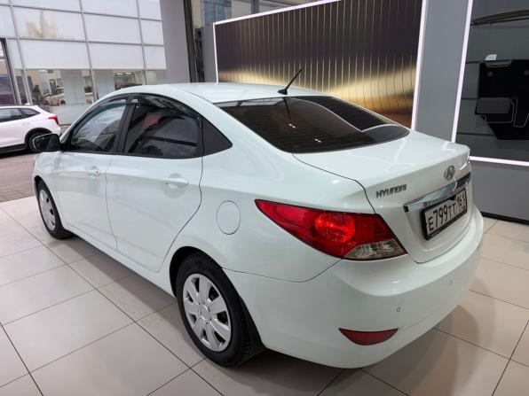 Hyundai Solaris I с пробегом 2011 года, цена 700 000 рублей, 186020 км, седан, Автокод Объявления