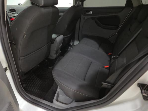 Ford Focus II Рестайлинг с пробегом 2011 года, цена 550 000 рублей, 215435 км, хэтчбек, Автокод Объявления