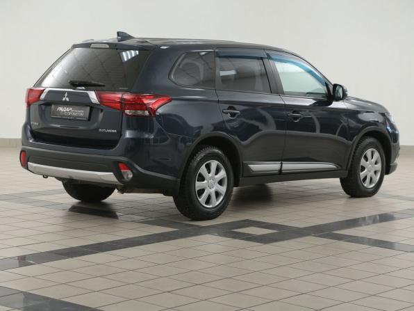 Mitsubishi Outlander III Рестайлинг 2 с пробегом 2017 года, цена 1 876 000 рублей, 116000 км, внедорожник, Автокод Объявления