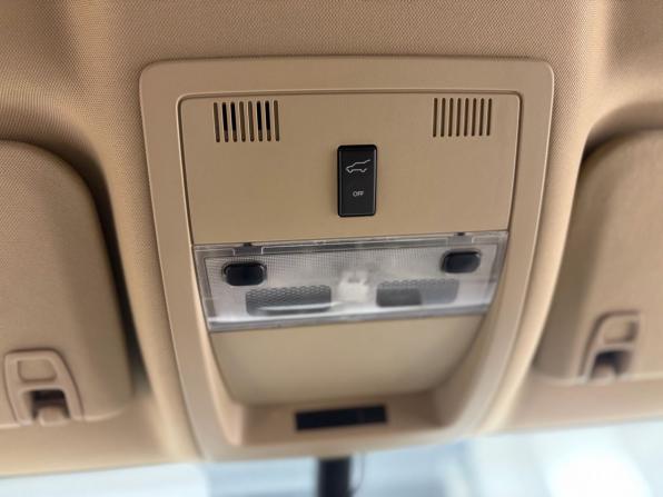 Cadillac Escalade III с пробегом 2011 года, цена 1 599 000 рублей, 206159 км, внедорожник, Автокод Объявления