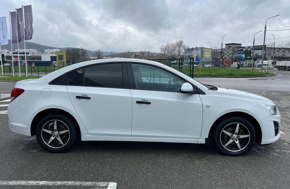 Chevrolet Cruze I Рестайлинг Новороссийск  - изображение 8