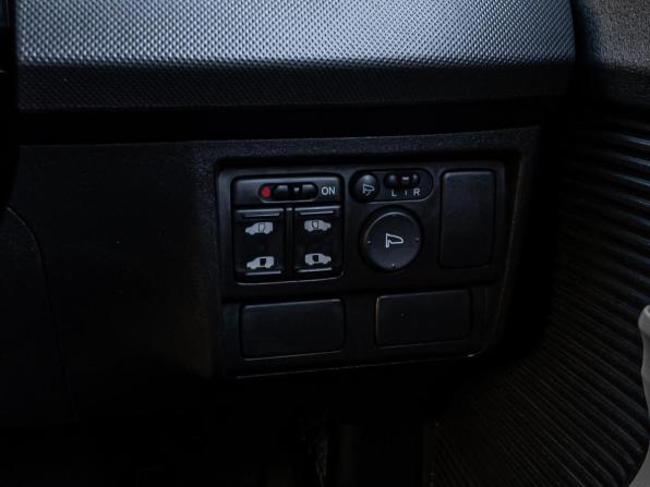 Honda Freed I с пробегом 2009 года, цена 980 000 рублей, 169559 км, компактвэн, Автокод Объявления