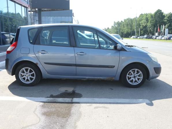 Renault Scenic II Рестайлинг с пробегом 2006 года, цена 395 000 рублей, 218500 км, компактвэн, Автокод Объявления