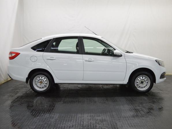 Lada (ВАЗ) Granta I Рестайлинг с пробегом 2024 года, цена 836 000 рублей, 51990 км, лифтбек, Автокод Объявления
