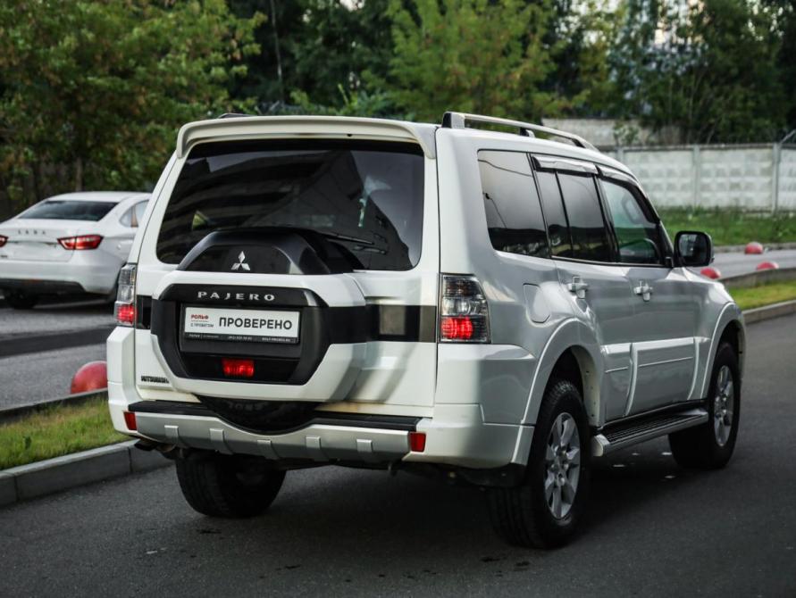 Mitsubishi Pajero IV Рестайлинг 2 Санкт-Петербург  - изображение 6