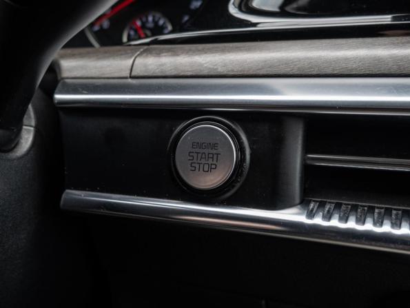 Kia K5 III с пробегом 2020 года, цена 3 160 000 рублей, 56080 км, седан, Автокод Объявления
