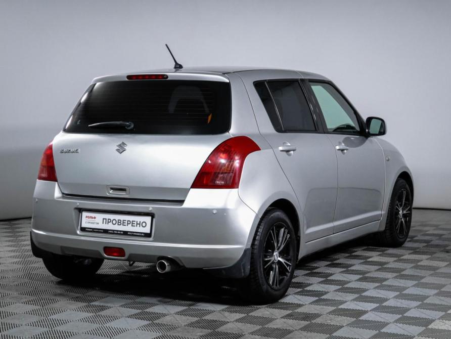 Suzuki Swift III Москва  - изображение 5