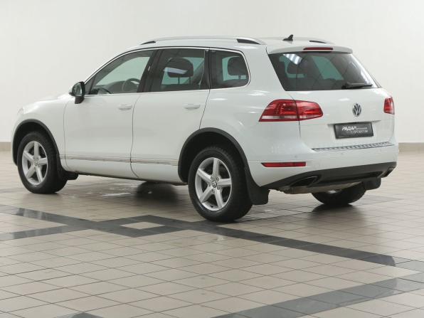 Volkswagen Touareg II с пробегом 2013 года, цена 2 155 000 рублей, 244600 км, внедорожник, Автокод Объявления