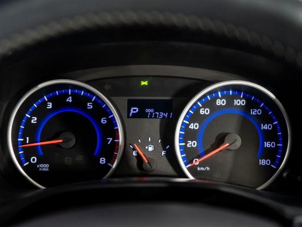 Toyota Wish II Рестайлинг с пробегом 2013 года, цена 1 399 500 рублей, 117341 км, минивэн, Автокод Объявления