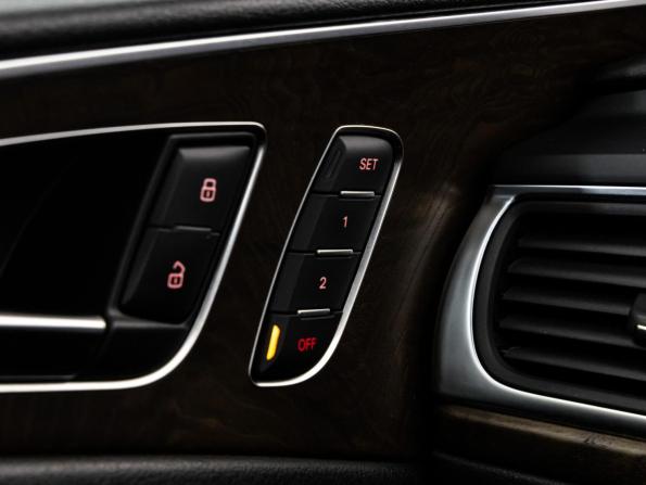 Audi A6 IV (C7) с пробегом 2011 года, цена 1 599 000 рублей, 226443 км, седан, Автокод Объявления