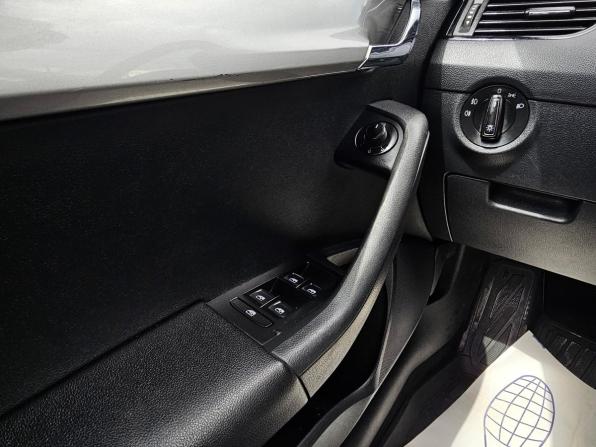 Skoda Octavia III (A7) Рестайлинг с пробегом 2019 года, цена 1 080 000 рублей, 167400 км, лифтбек, Автокод Объявления